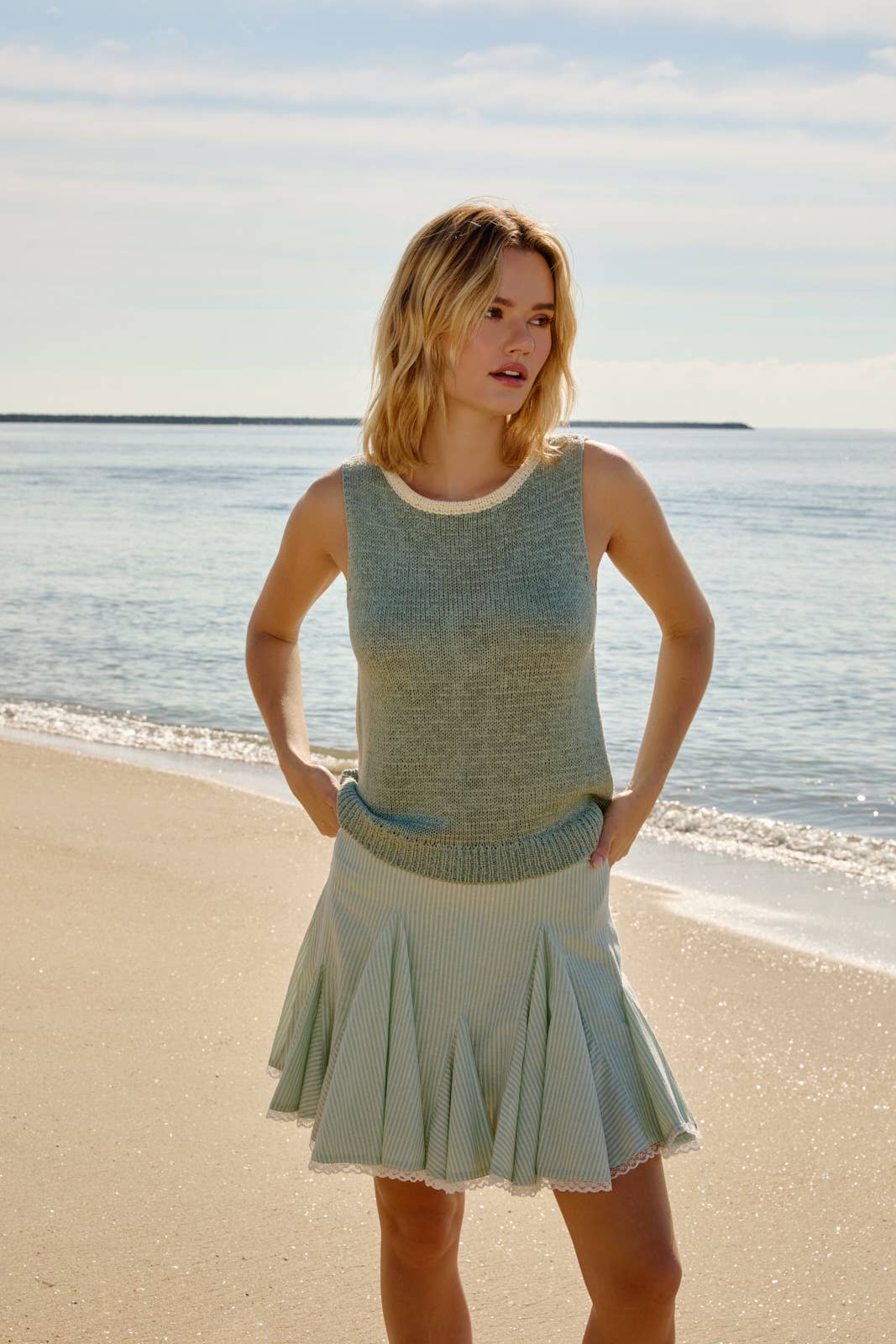 Keyhole Back Knit Tank