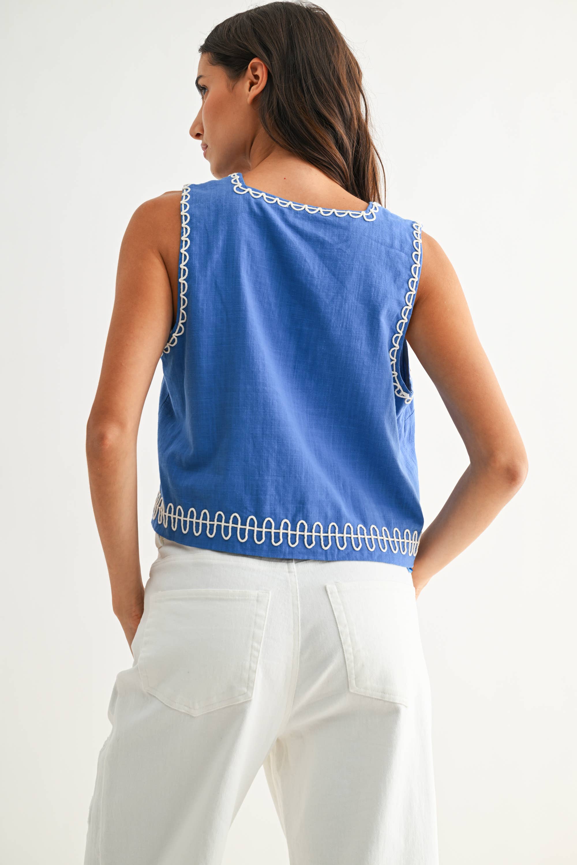 Seashell Embroidered Tank