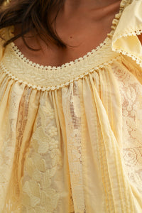 Sleeveless Lace Blouse