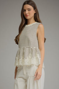 Lace Trim Knit Top